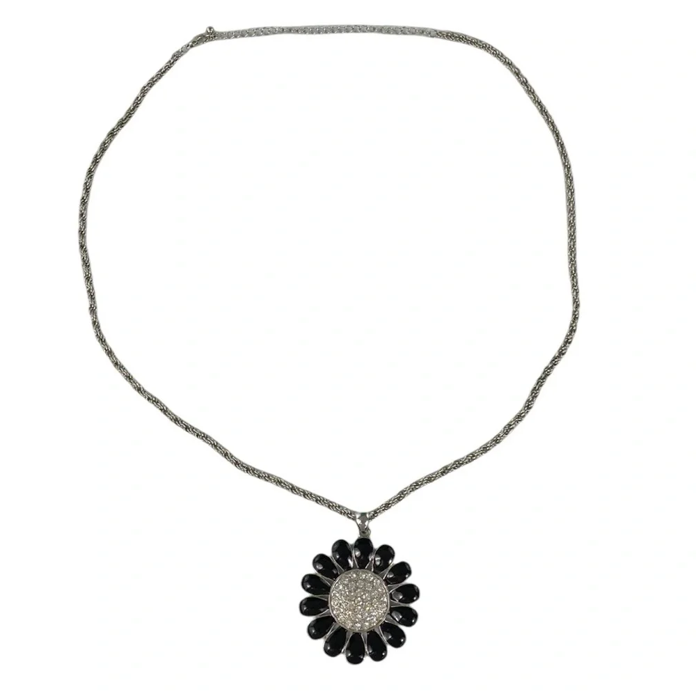 Black and Silver Toned Daisy Rhinestone Pendant Necklace - Picture 9 of 17